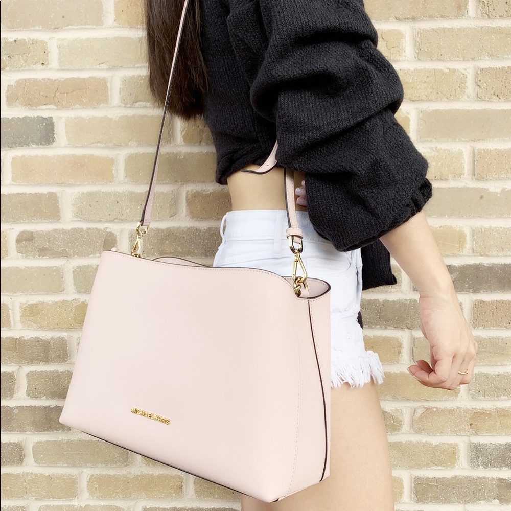 Michale kors large satchel & wallet - Picture 8 of 8